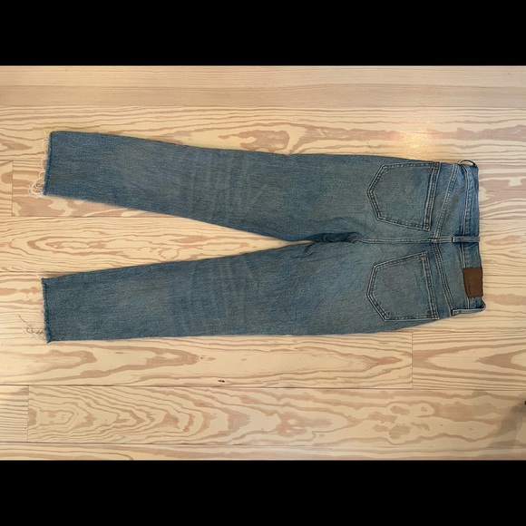 Madewell Perfect Vintage Jean: Raw Hem Edition Sz 25T - Picture 5 of 6